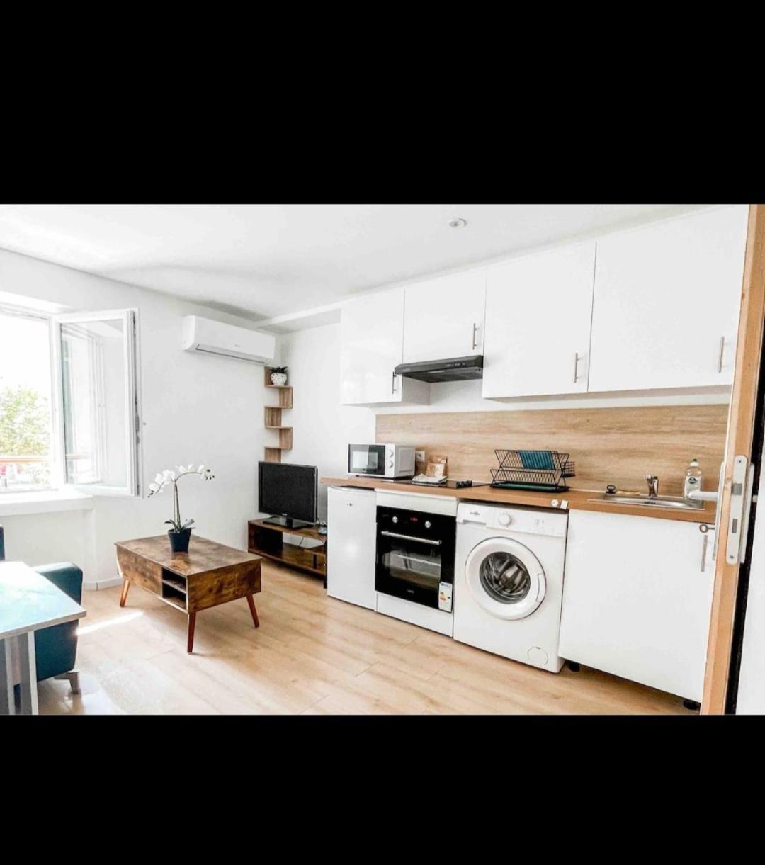 La Chrysalide Apartment La Crau Room photo